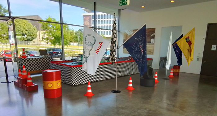 Carrerabahn Sonderanfertigung | Dekoration | Messestand