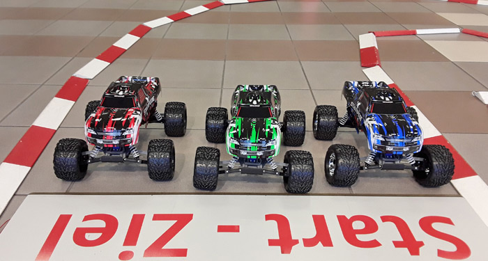 RC Rennstrecke mieten | ferngesteuerte Autos