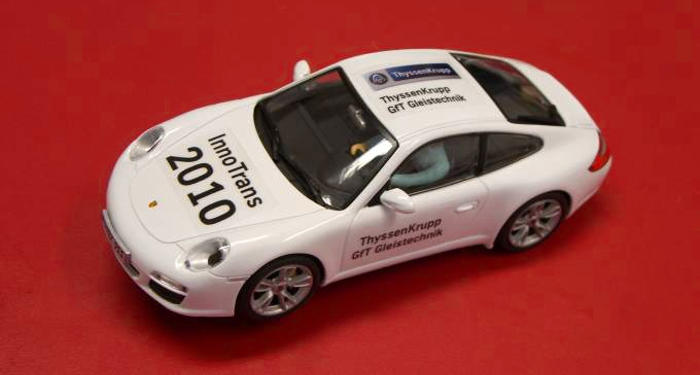 Carrerabahn Branding | Fahrzeuge, Logo, Schriftzüge, Porsche